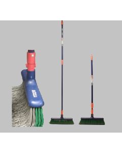 Kunstgrasbezem Spear & Jackson  met telescoopsteel